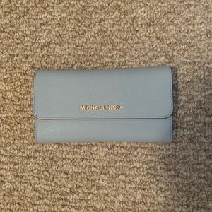 Michal kors wallet